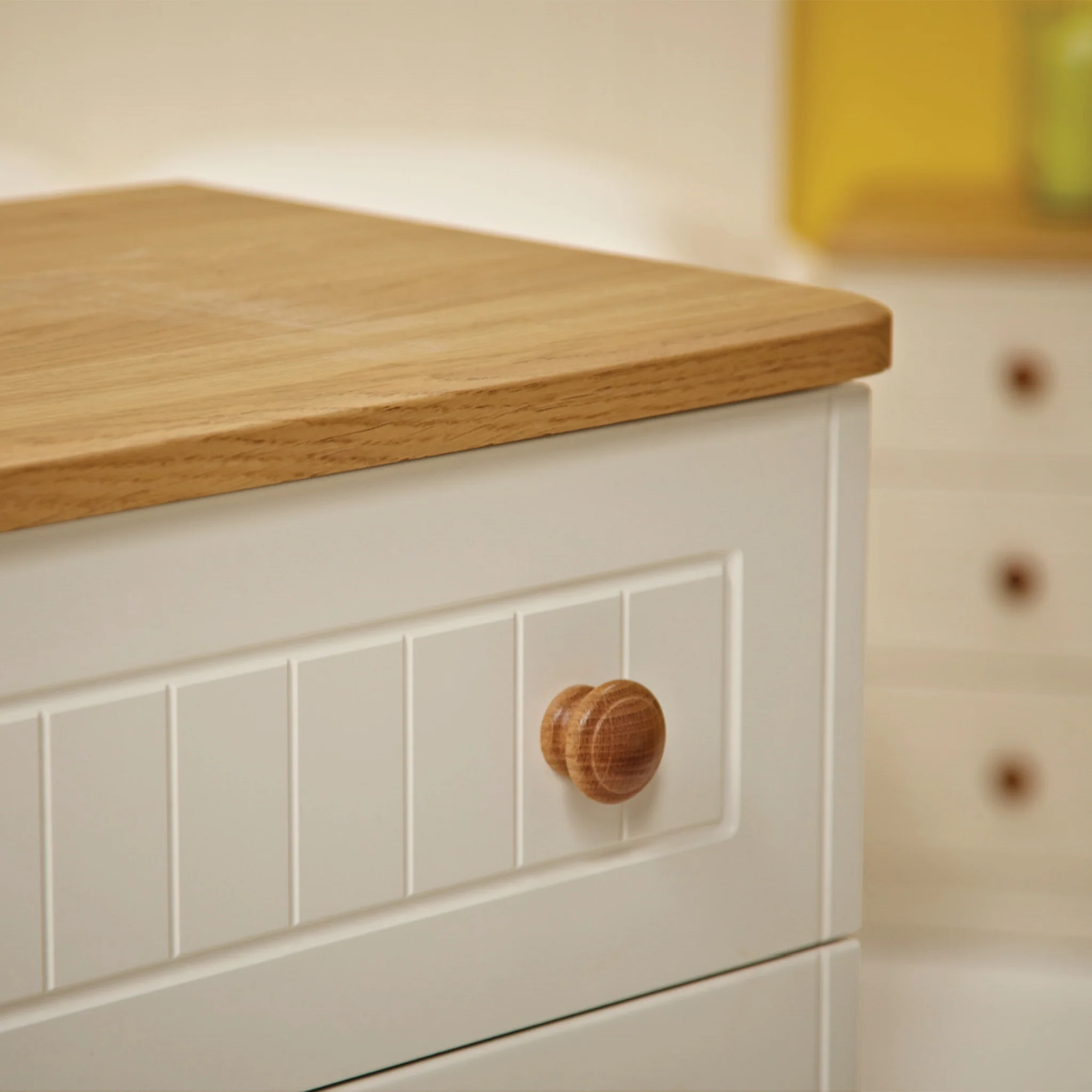 Brixham Cream 4 Drawer Deep Chest - Image 5