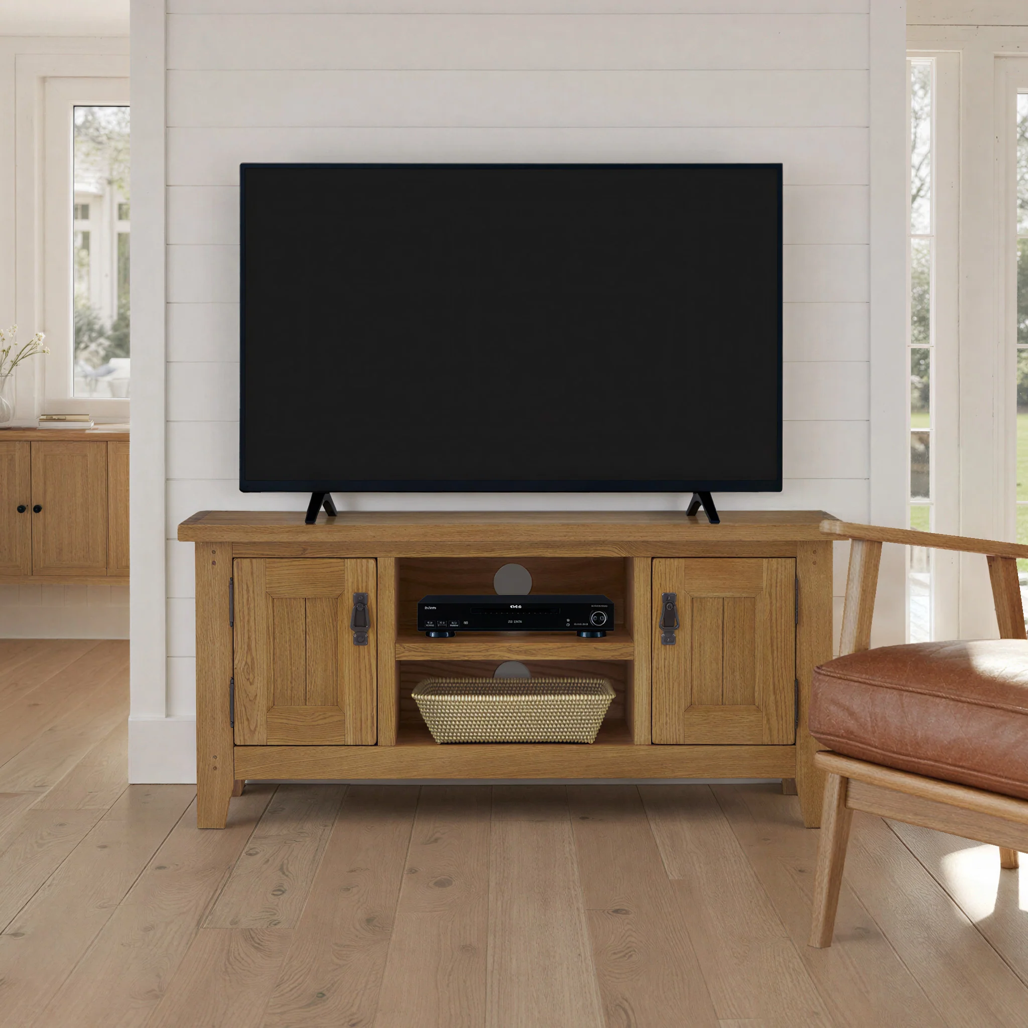Broadway Oak 120cm TV Unit - Image 2