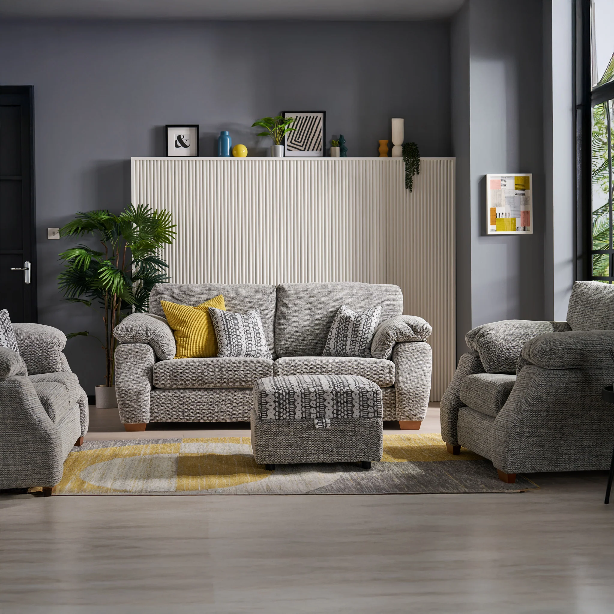 Camden Armchair - Image 4
