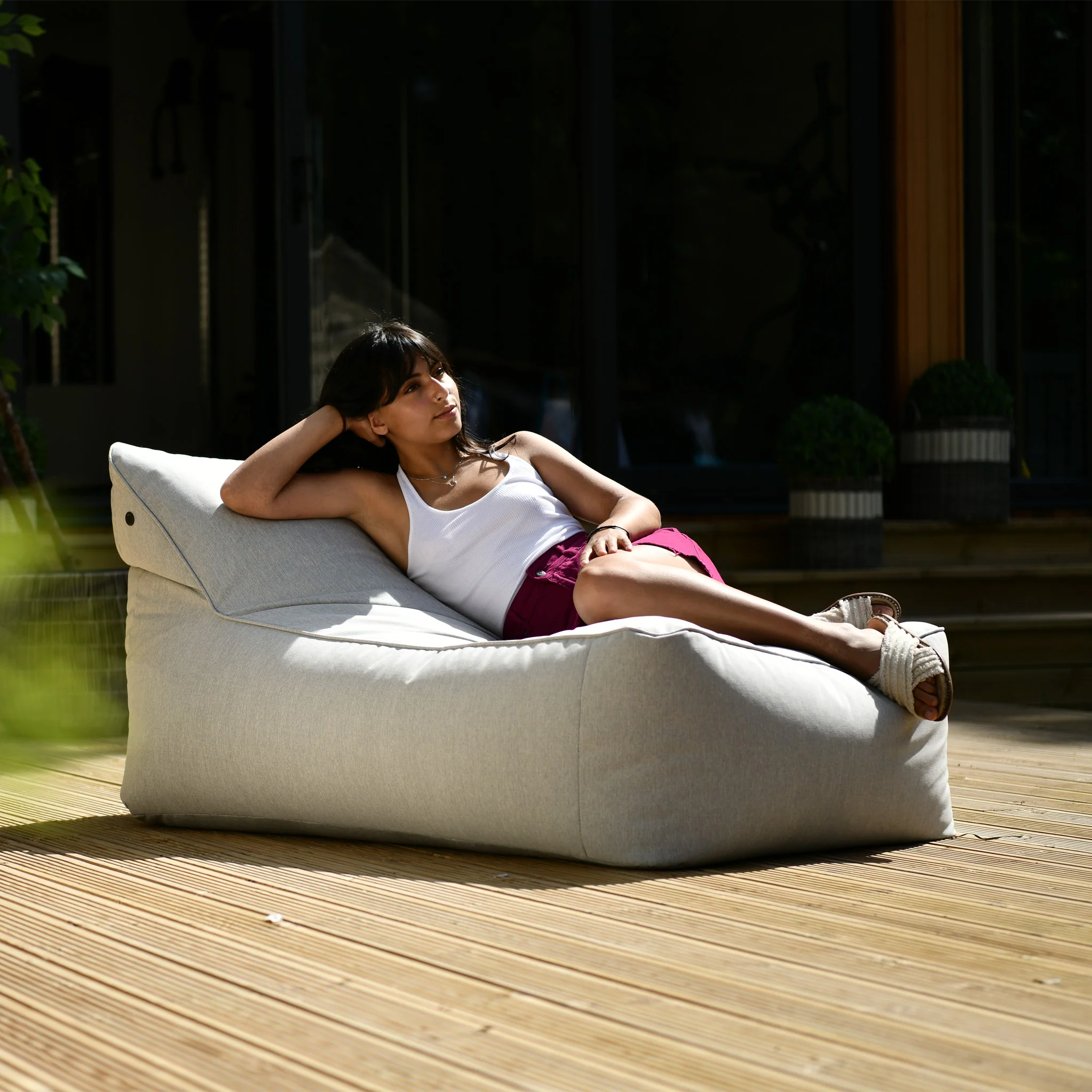 Extreme Lounging Outdoor Pastel Bean Bed - Image 4