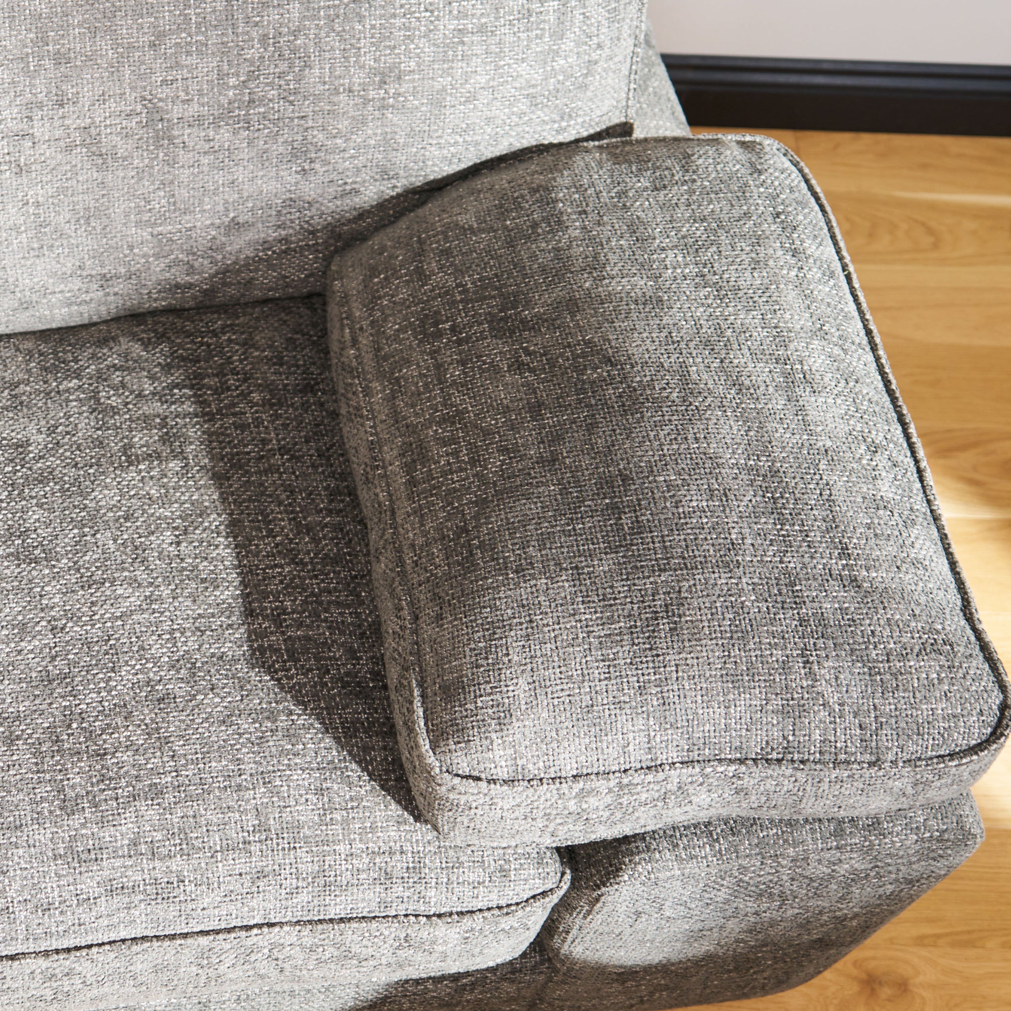Ralston Snuggle Chair - Image 12