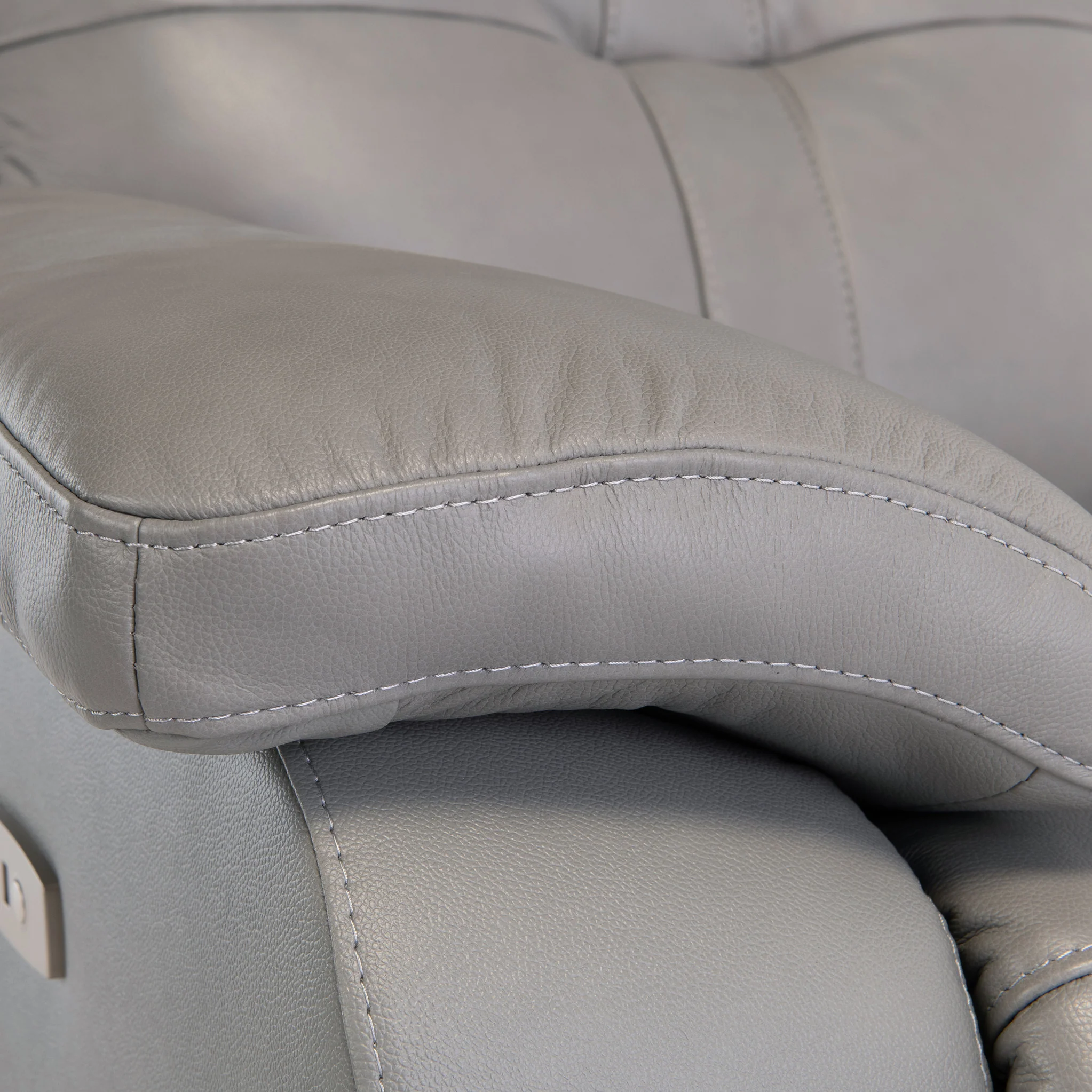 Talbot Leather Power Reclining 3 Seater Sofa - Image 11
